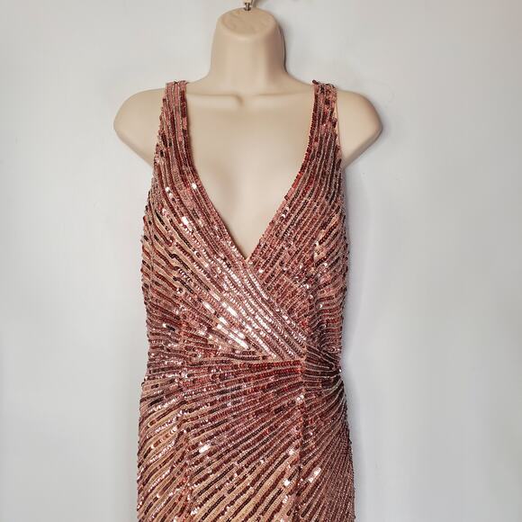 Mac Duggal 5372 Sequin Embellished Sleeveless Long Gown Rose Gold Size 8 NWT - Picture 4 of 13